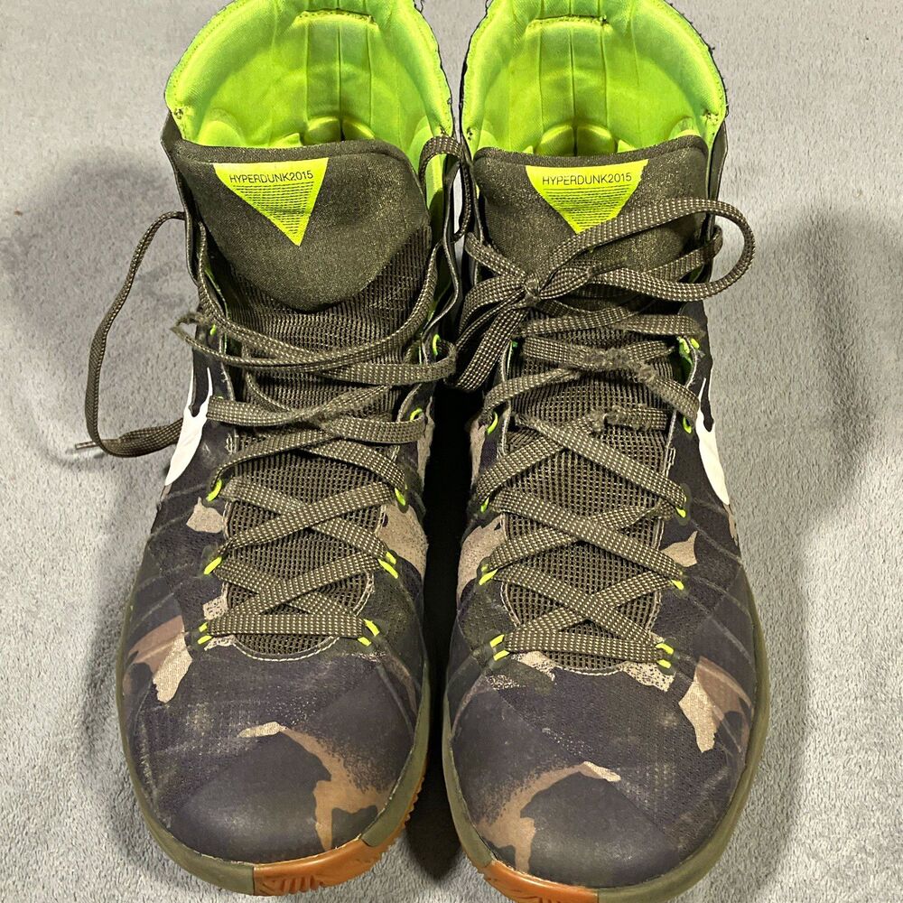 Nike Hyperdunk 2015 Premium Menโs High-Top Basketball Sneakers Camo 749567-313